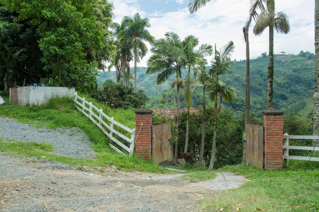 Hacienda Charrascal Coffe Farm Apartment Manizales Exterior photo